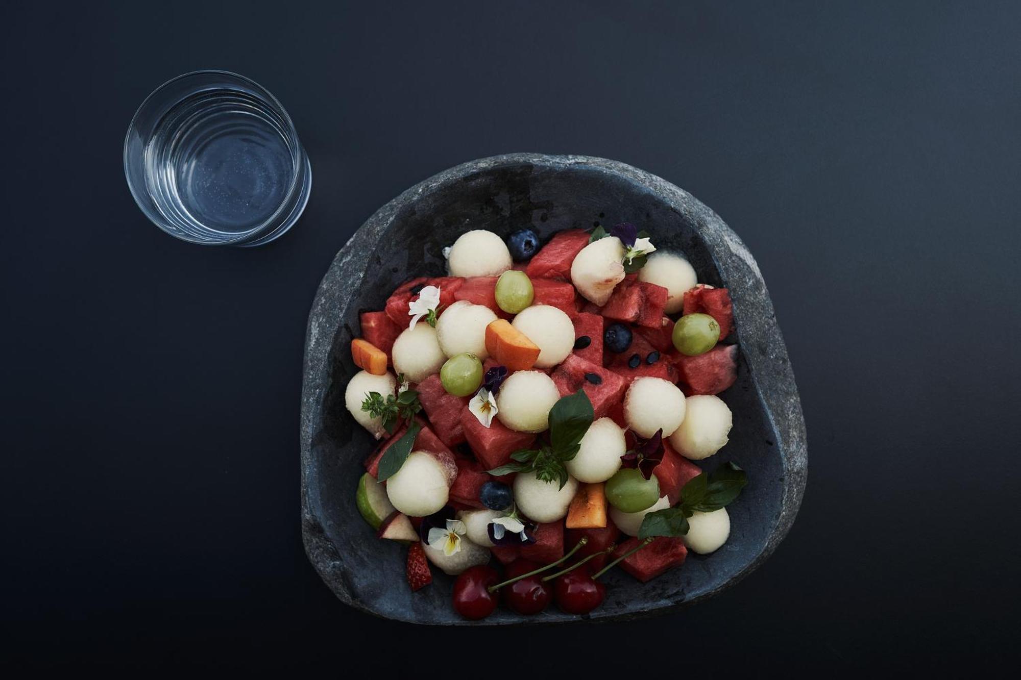 Hotel The Newel Psychiko Ateny Zewnętrze zdjęcie Fruit salad